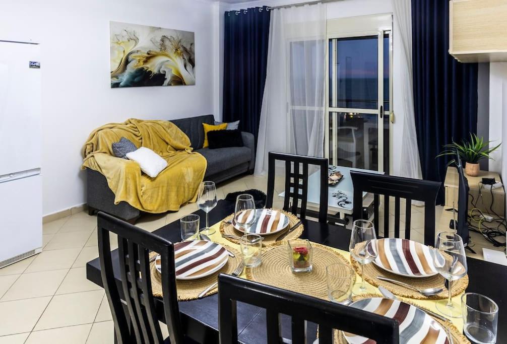 Apartament With Sea View Grand Blue Fafa 1,5km